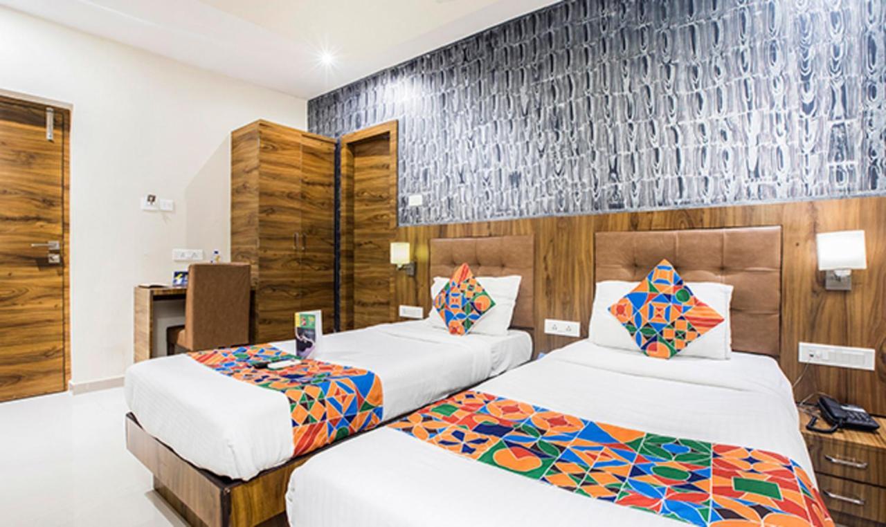 Fabhotel Amour - Nr Mumbai International Airport Buitenkant foto