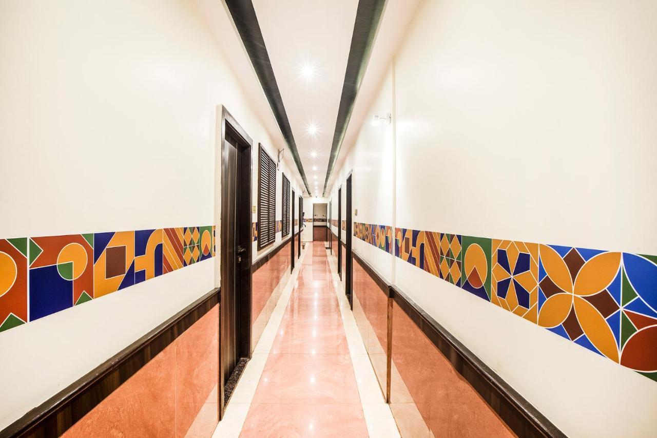 Fabhotel Amour - Nr Mumbai International Airport Buitenkant foto