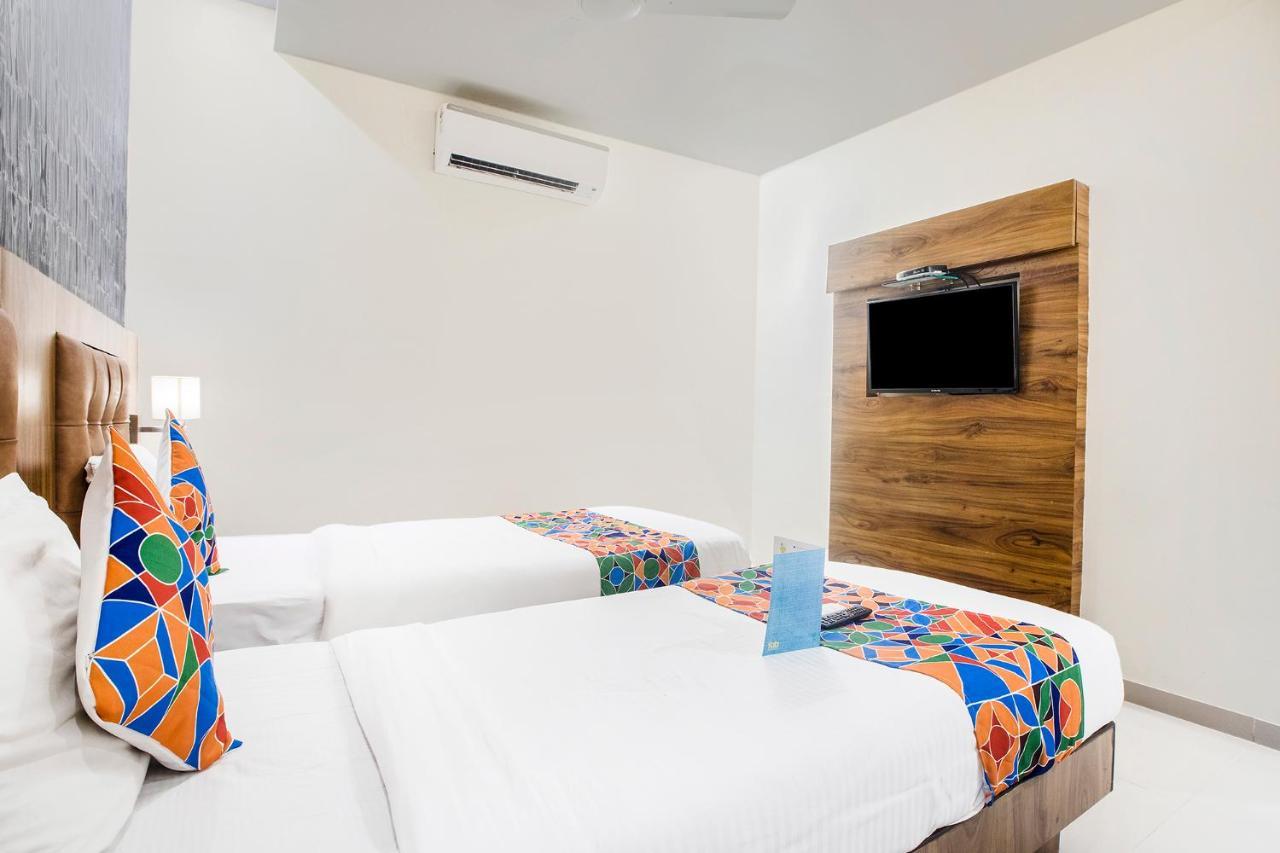 Fabhotel Amour - Nr Mumbai International Airport Buitenkant foto