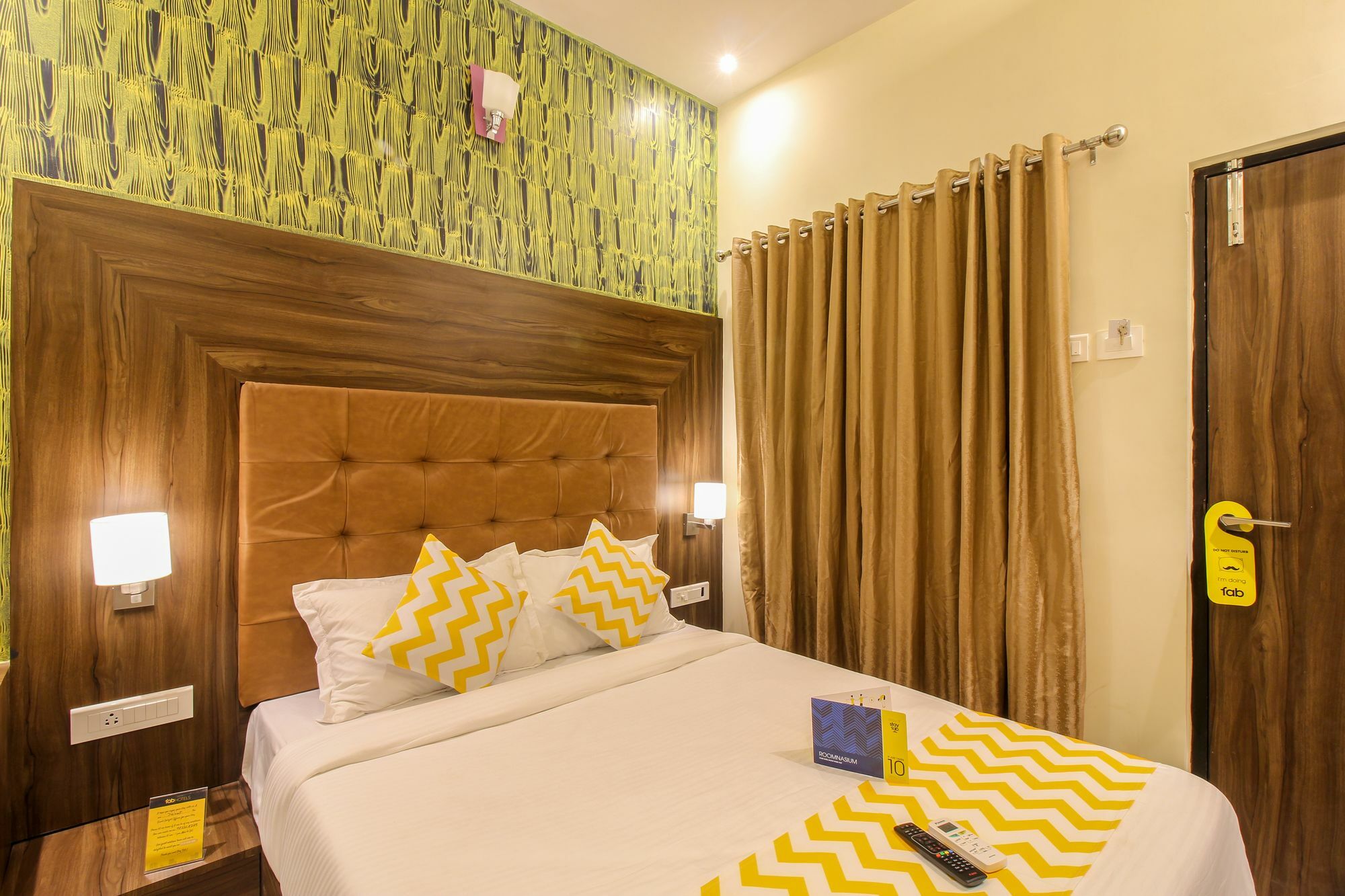 Fabhotel Amour - Nr Mumbai International Airport Buitenkant foto
