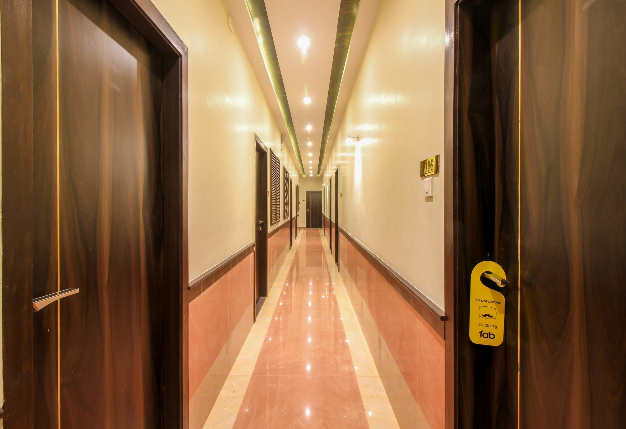 Fabhotel Amour - Nr Mumbai International Airport Buitenkant foto