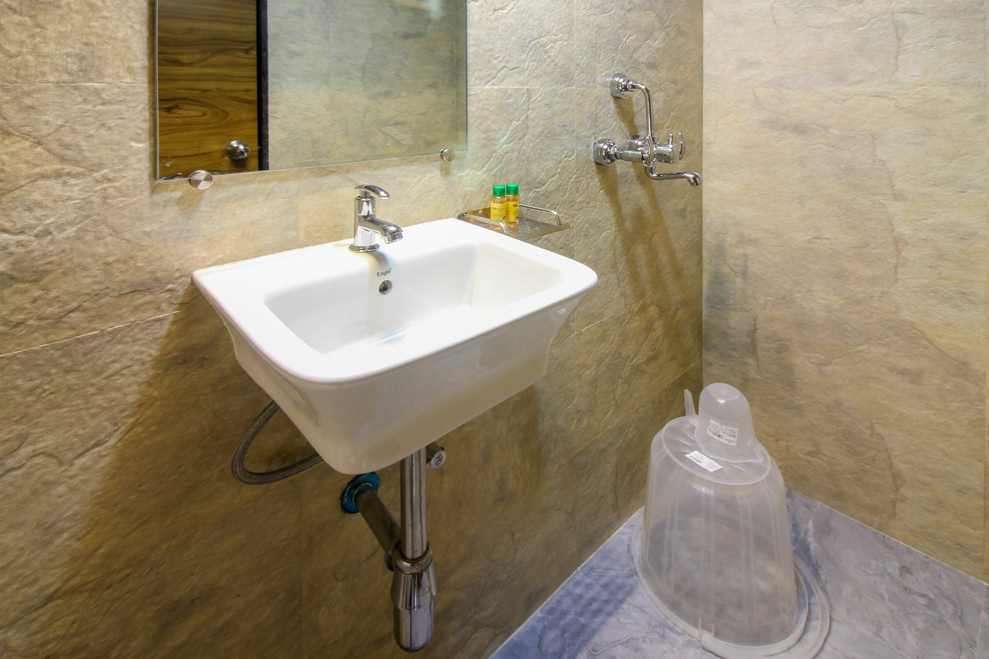 Fabhotel Amour - Nr Mumbai International Airport Buitenkant foto
