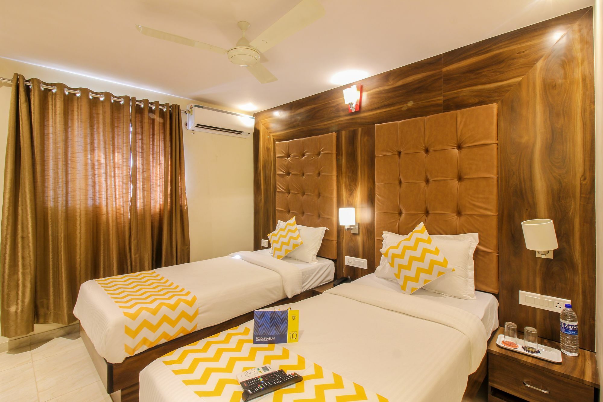 Fabhotel Amour - Nr Mumbai International Airport Buitenkant foto